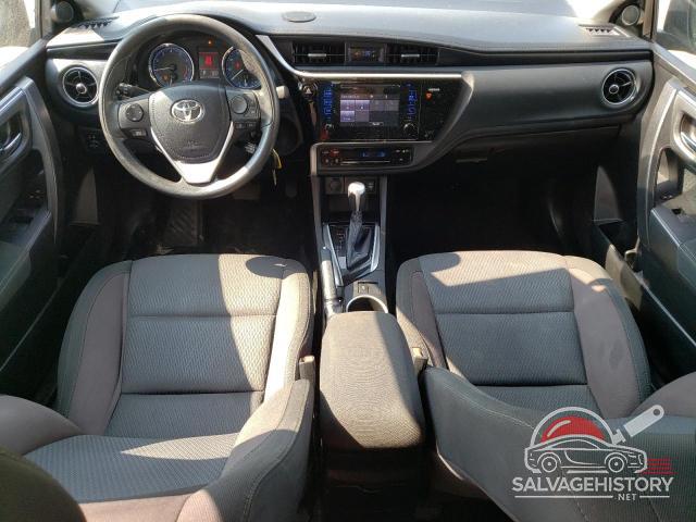 5YFBURHE5HP611645 2017 TOYOTA COROLLA photo no. 8