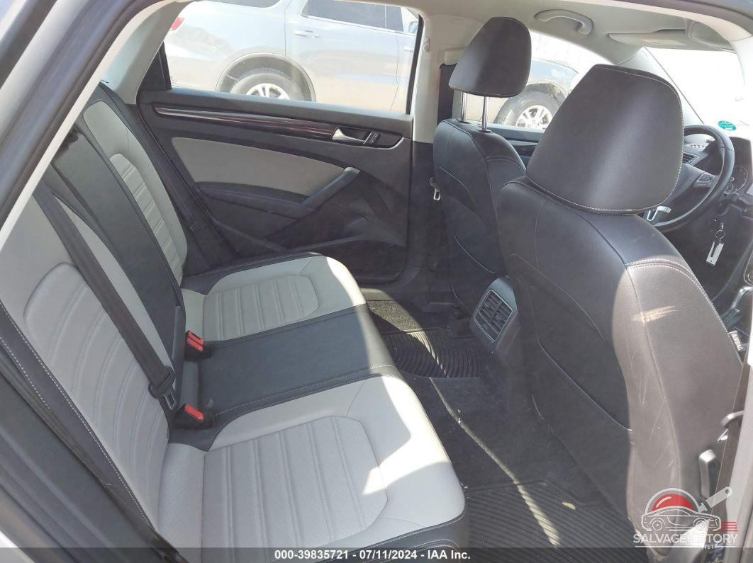 1VWBT7A3XFC062429 2015 VOLKSWAGEN PASSAT photo no. 8