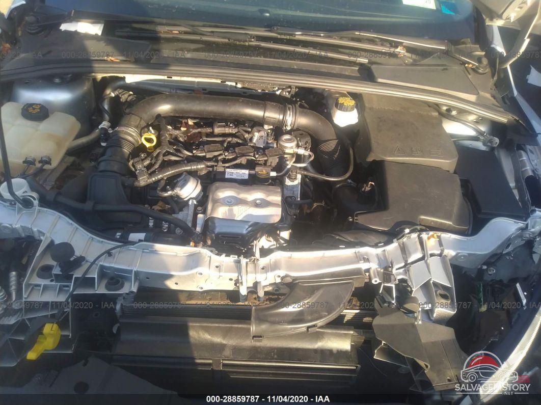 1FADP3FE0JL254573 2018 FORD FOCUS photo no. 10