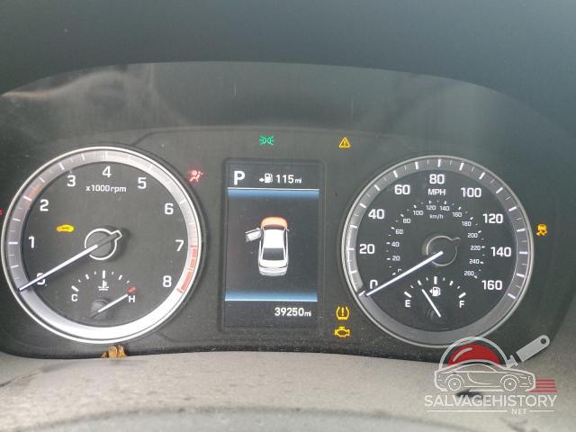 5NPE34AF0KH777128 2019 HYUNDAI SONATA photo no. 9