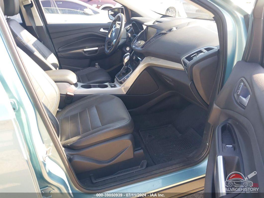 1FMCU9HX5DUC71752 2013 FORD ESCAPE photo no. 5