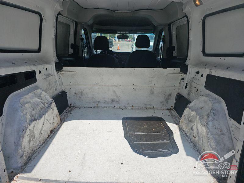 ZFBERFAT1F6975011 2015 RAM PROMASTER CITY photo no. 9