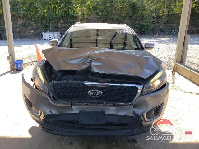 5XYPG4A55GG120599 2016 KIA SORENTO photo no. 5