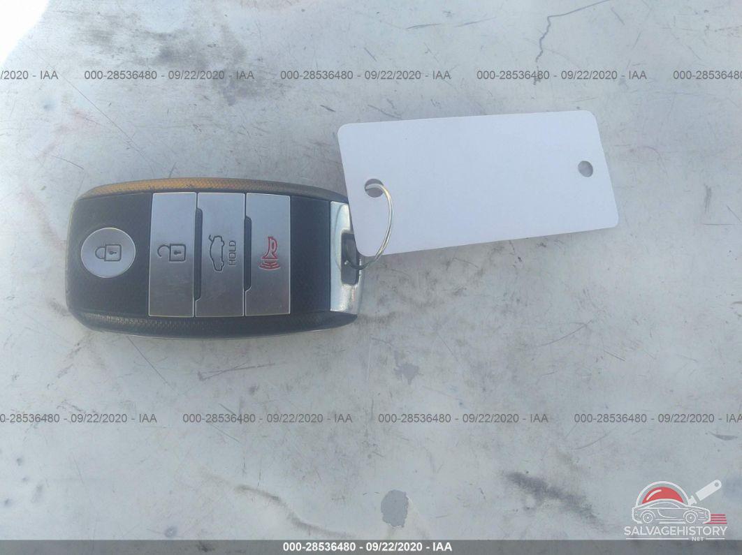 3KPFL4A76HE023371 2017 KIA FORTE photo no. 11