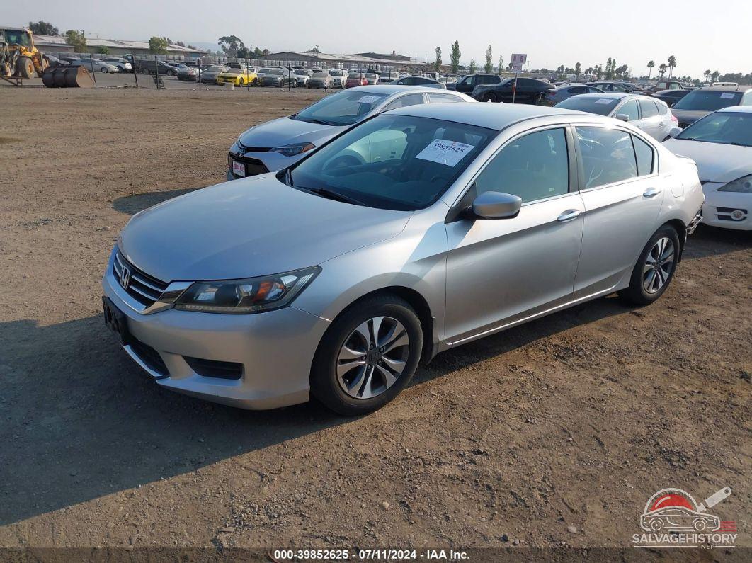 1HGCR2F38DA069679 2013 HONDA ACCORD photo no. 2