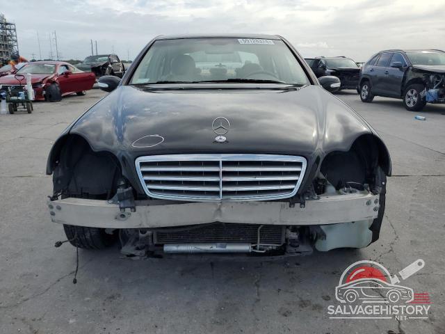 WDBRF81JX5F631434 2005 MERCEDES-BENZ C-CLASS photo no. 5