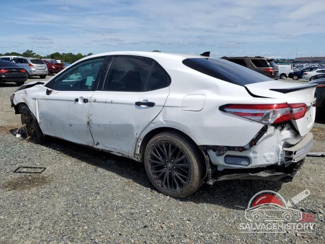 4T1G11AK9LU318841 2020 TOYOTA CAMRY photo no. 2