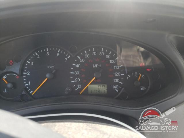 3FAFP37Z84R110088 2004 FORD FOCUS photo no. 9