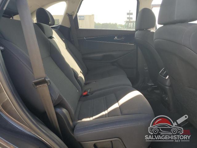 5XYPG4A55KG489424 2019 KIA SORENTO photo no. 11