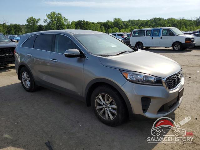 5XYPGDA58KG441447 2019 KIA SORENTO photo no. 4