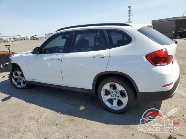 WBAVM1C53FV315049 2015 BMW X1 photo no. 2