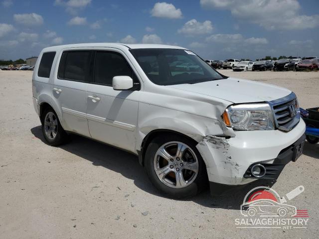 5FNYF3H71FB009787 2015 HONDA PILOT photo no. 4