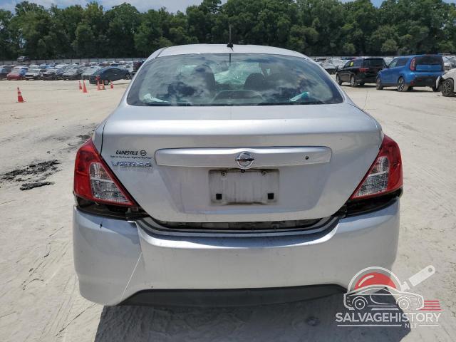 3N1CN7AP9JL806879 2018 NISSAN VERSA photo no. 6