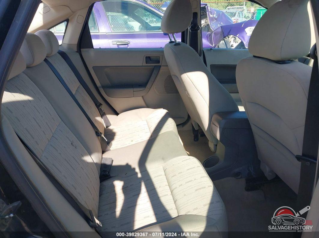 1FAHP3FNXBW100826 2011 FORD FOCUS photo no. 8