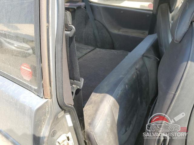 YS3AK36E4N2004592 1992 SAAB 900 photo no. 10