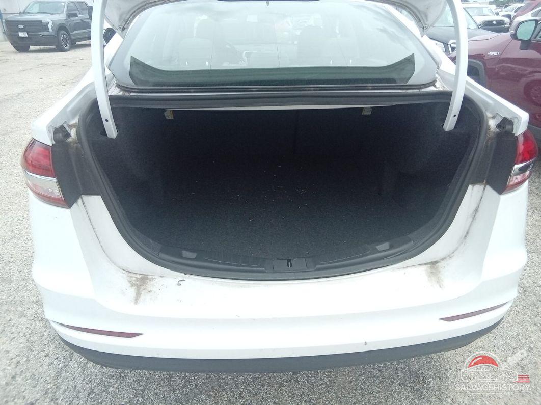 3FA6P0G72LR203975 2020 FORD FUSION photo no. 2