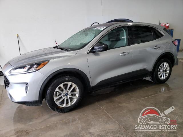 1FMCU9G65NUA43910 2022 FORD ESCAPE photo no. 4