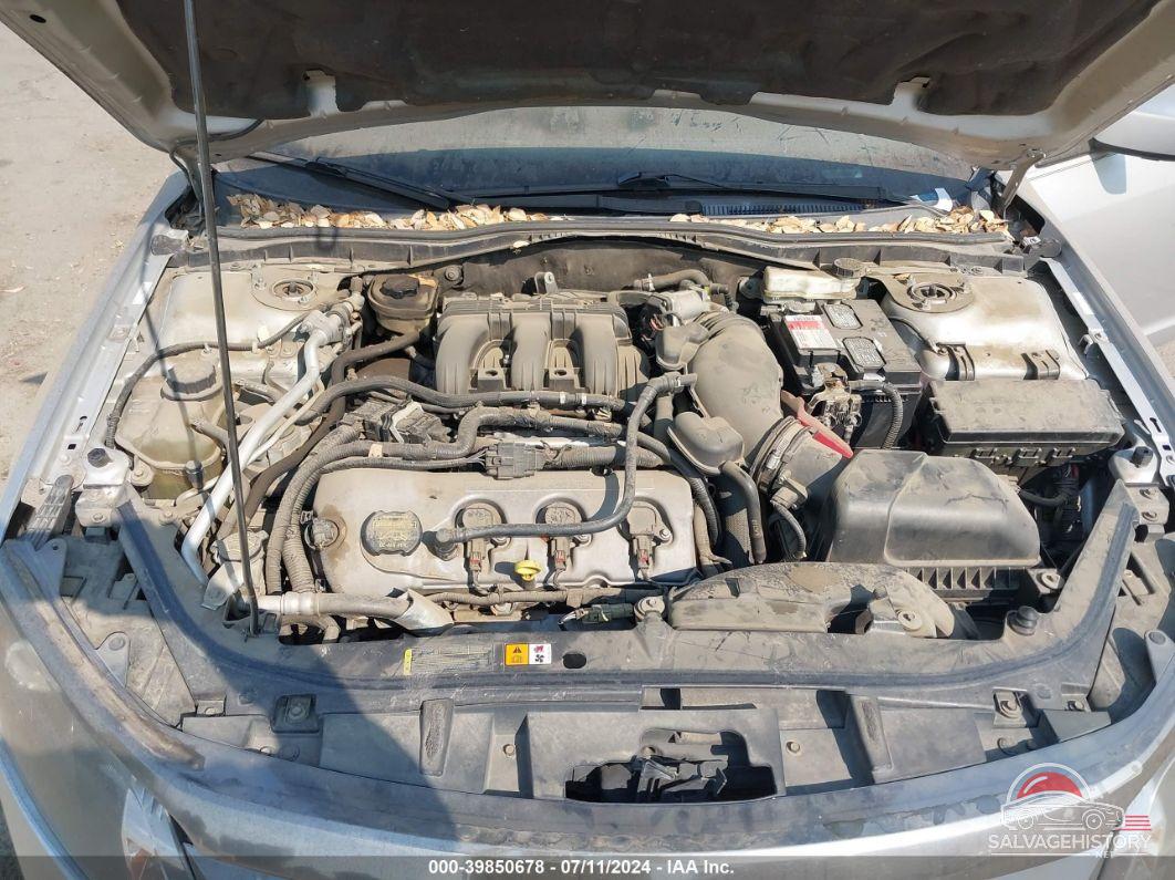 3FAHP0KCXBR211771 2011 FORD FUSION photo no. 10