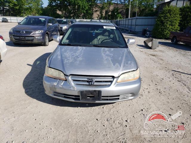 1HGCG16502A081775 2002 HONDA ACCORD photo no. 5