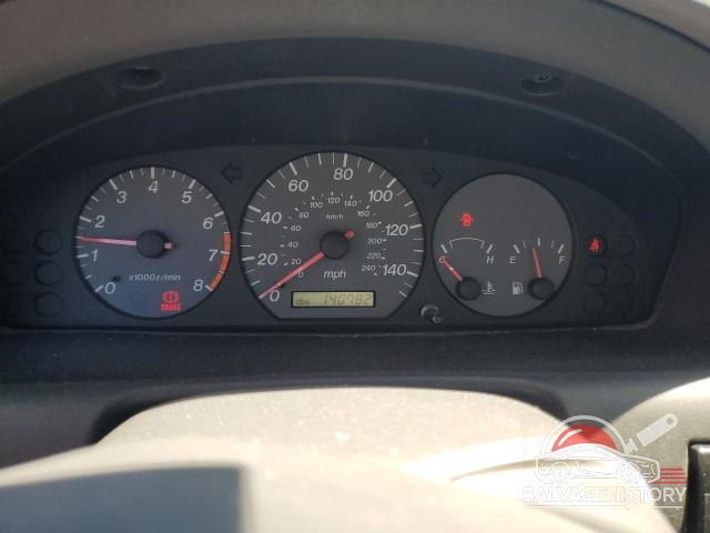 1YVGF22C525290025 2002 MAZDA 626 photo no. 9