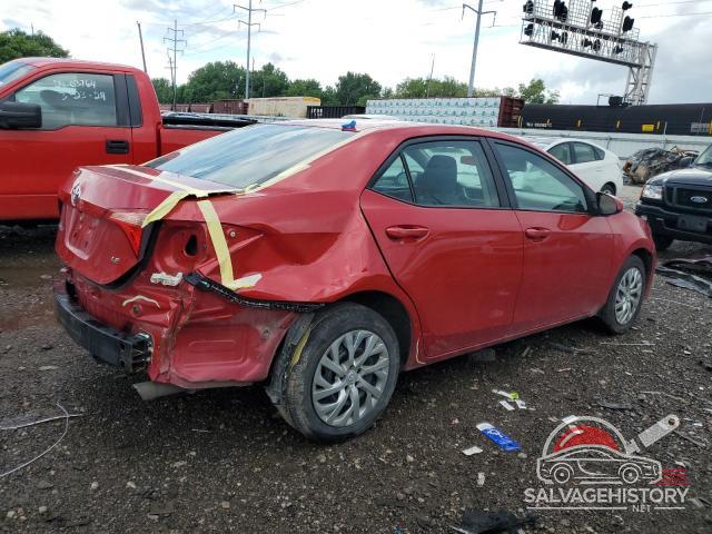 2T1BURHE3JC086042 2018 TOYOTA COROLLA photo no. 3