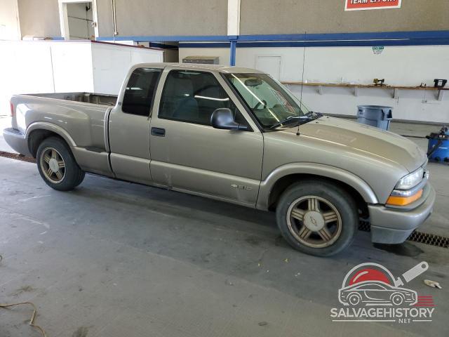 1GCCS1944W8199681 1998 CHEVROLET S10 photo no. 4
