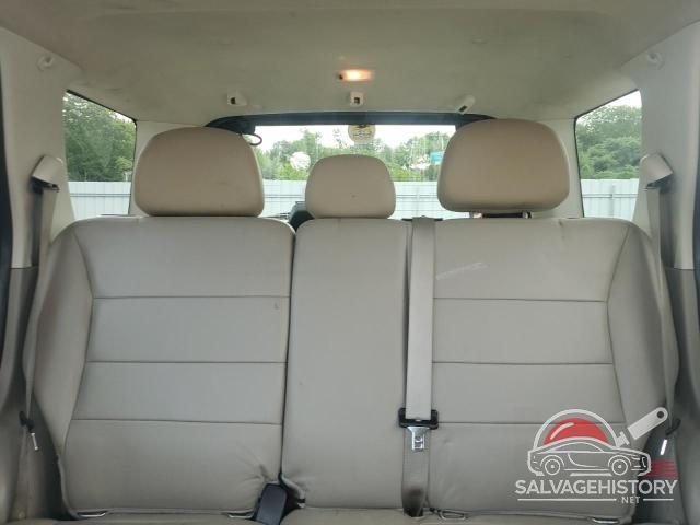 1FMCU4K33BKB82294 2011 FORD ESCAPE photo no. 10