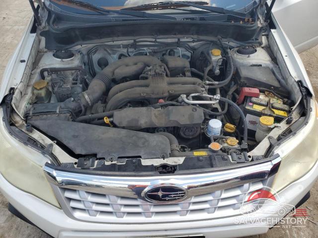 JF2SHAEC0BH776368 2011 SUBARU FORESTER photo no. 12