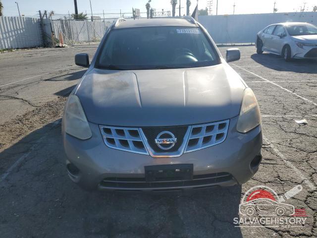 JN8AS5MT4BW574637 2011 NISSAN ROGUE photo no. 5