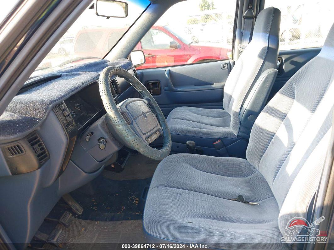 2B4GH25K4PR277468 1993 DODGE CARAVAN photo no. 5