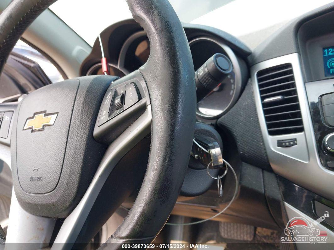 1G1PC5SB1D7316689 2013 CHEVROLET CRUZE photo no. 11