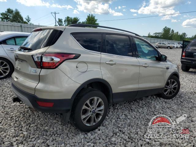 1FMCU9G94HUA55688 2017 FORD ESCAPE photo no. 3