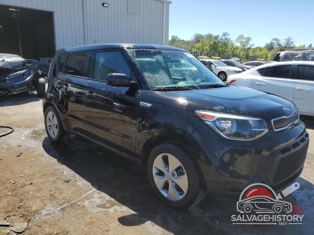 KNDJN2A29G7288569 2016 KIA SOUL photo no. 4