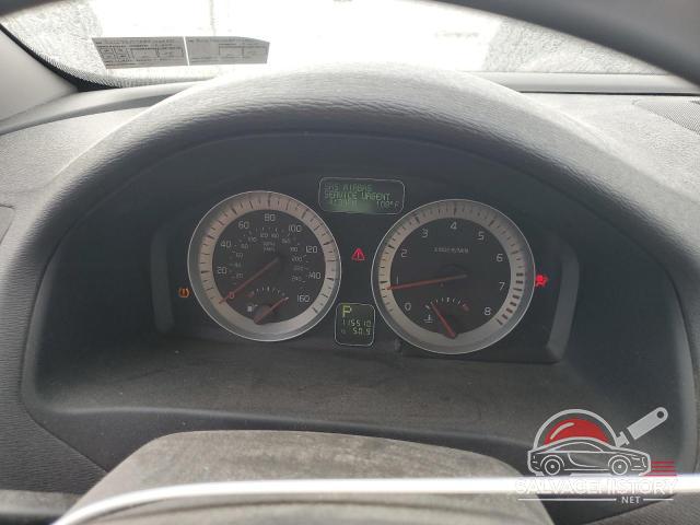 YV1672MCXBJ113550 2011 VOLVO C70 photo no. 9