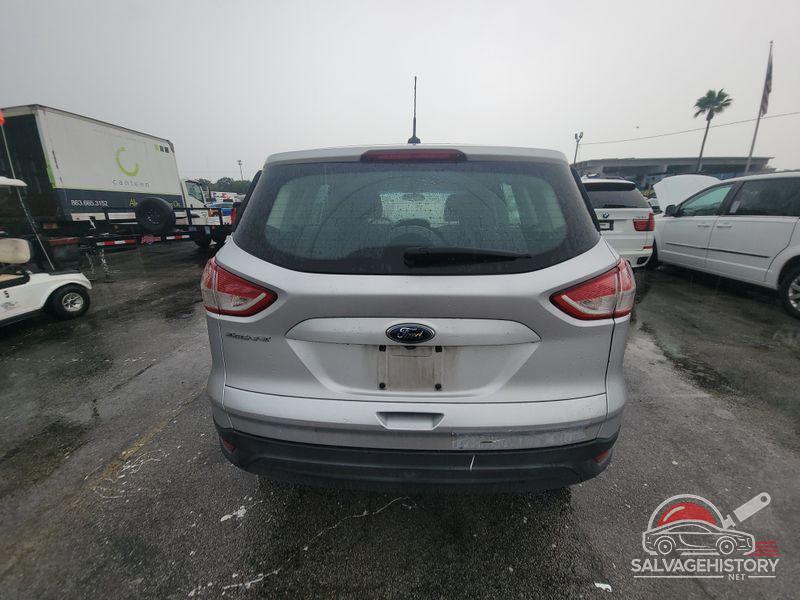 1FMCU0F75FUA04130 2015 FORD ESCAPE photo no. 4