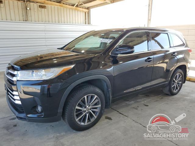 5TDJZRFH1JS550267 2018 TOYOTA HIGHLANDER photo no. 10