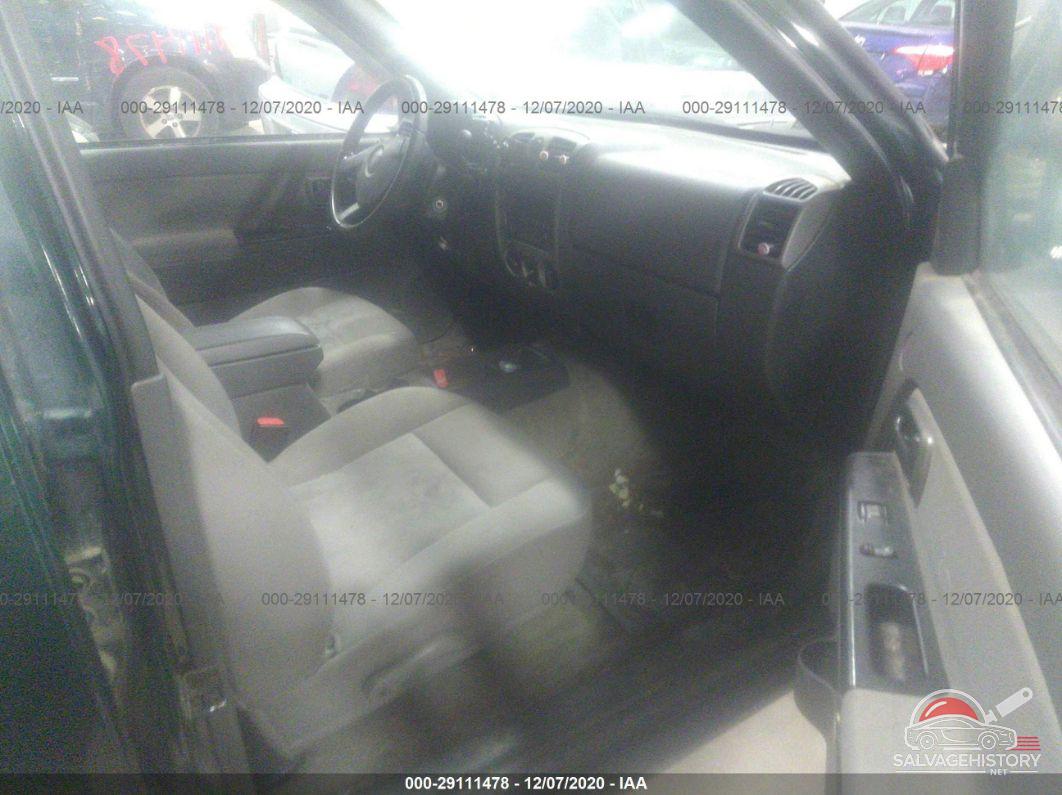 1GCDT136358251957 2005 CHEVROLET COLORADO photo no. 5