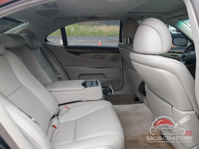 JTHGL46F575014321 2007 LEXUS LS460 photo no. 10