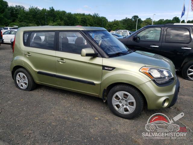 KNDJT2A56D7632872 2013 KIA SOUL photo no. 4