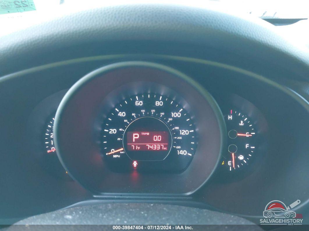 KNDJP3A57F7190438 2015 KIA SOUL photo no. 7