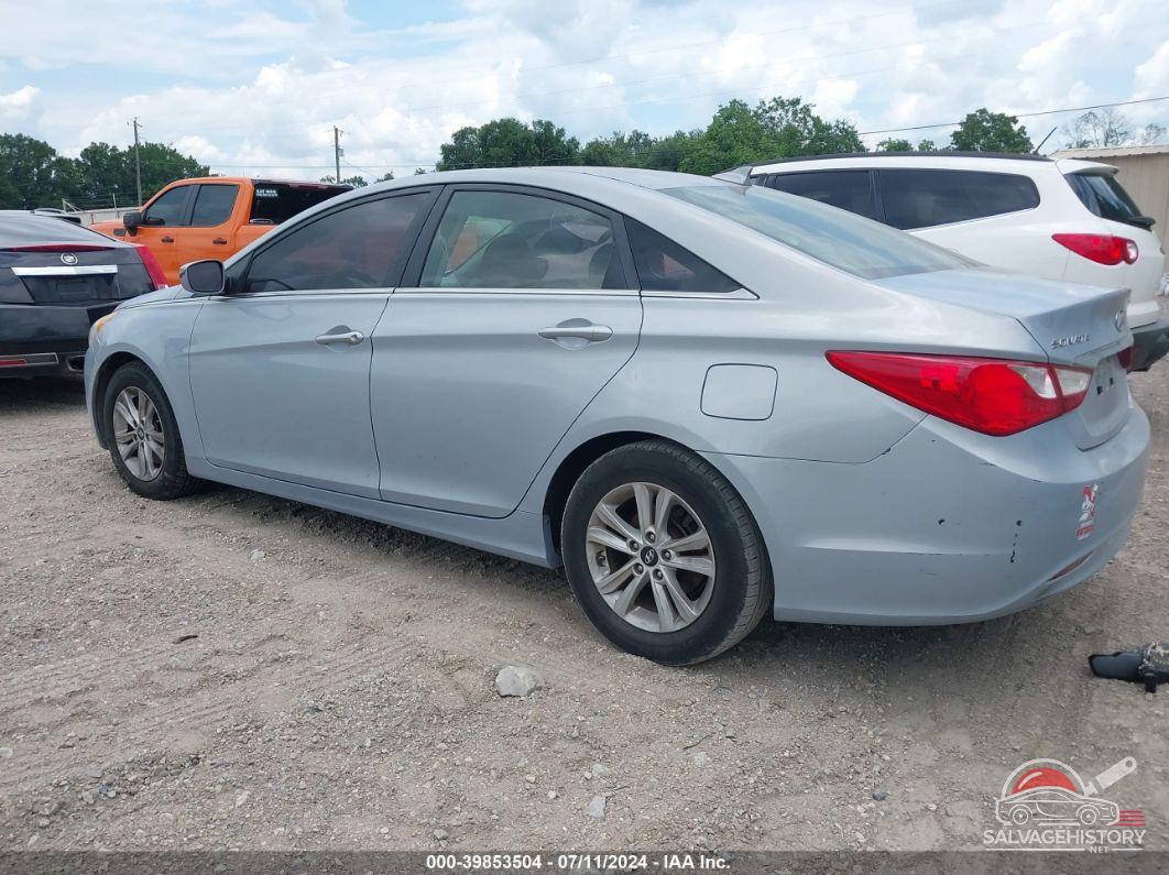 5NPEB4AC8DH772920 2013 HYUNDAI SONATA photo no. 3