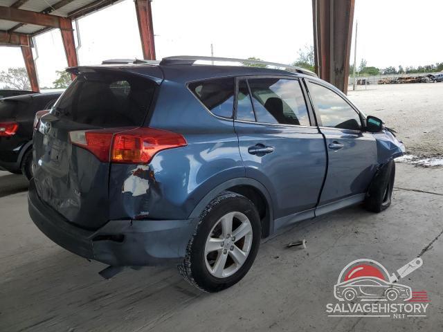 2T3WFREV1EW098248 2014 TOYOTA RAV4 photo no. 3