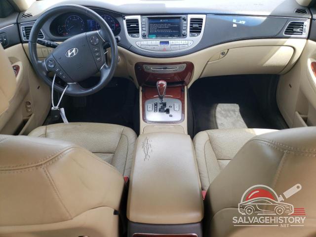 KMHGC4DD1CU201876 2012 HYUNDAI GENESIS photo no. 8