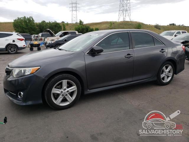 4T1BF1FK9EU467726 2014 TOYOTA CAMRY photo no. 2