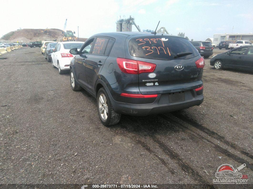 KNDPBCA28C7252858 2012 KIA SPORTAGE photo no. 3