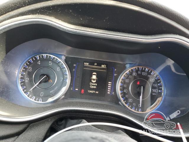 1C3CCCABXFN722906 2015 CHRYSLER 200 photo no. 9