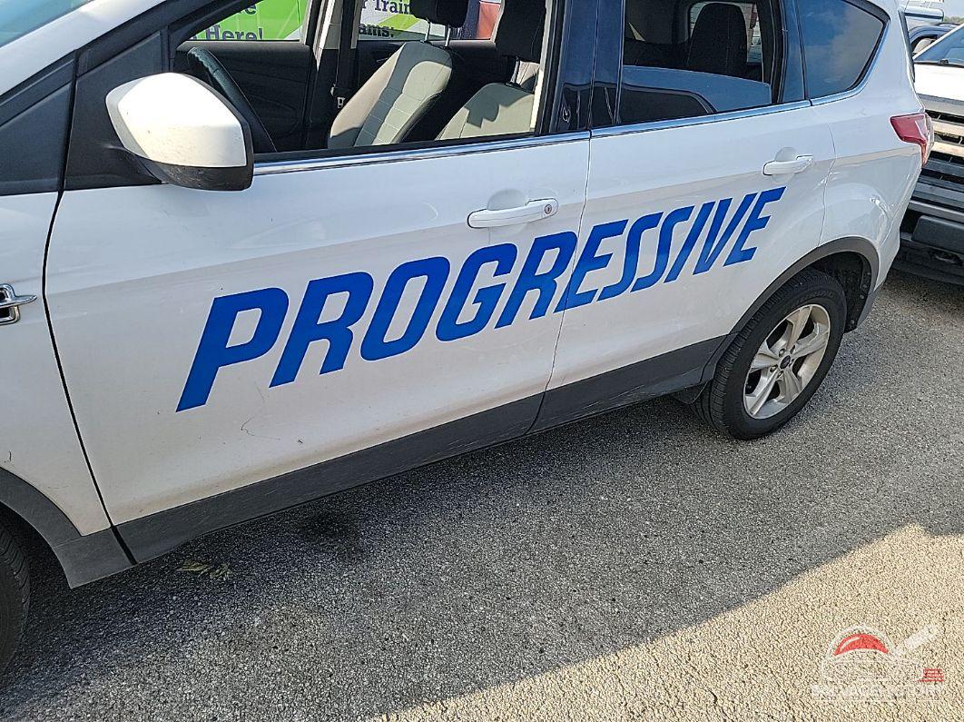 1FMCU0GX9GUA70020 2016 FORD ESCAPE photo no. 4