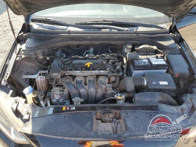 5NPD84LF3HH017858 2017 HYUNDAI ELANTRA photo no. 11