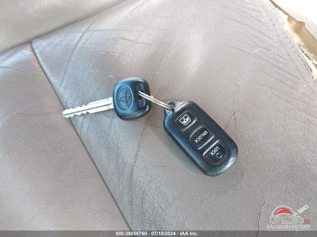 5TDBT44A61S054461 2001 TOYOTA SEQUOIA photo no. 11
