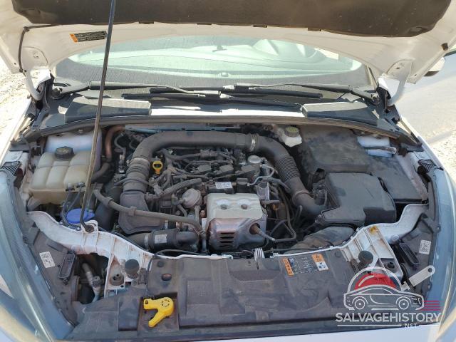 1FADP3FE5JL238417 2018 FORD FOCUS photo no. 11